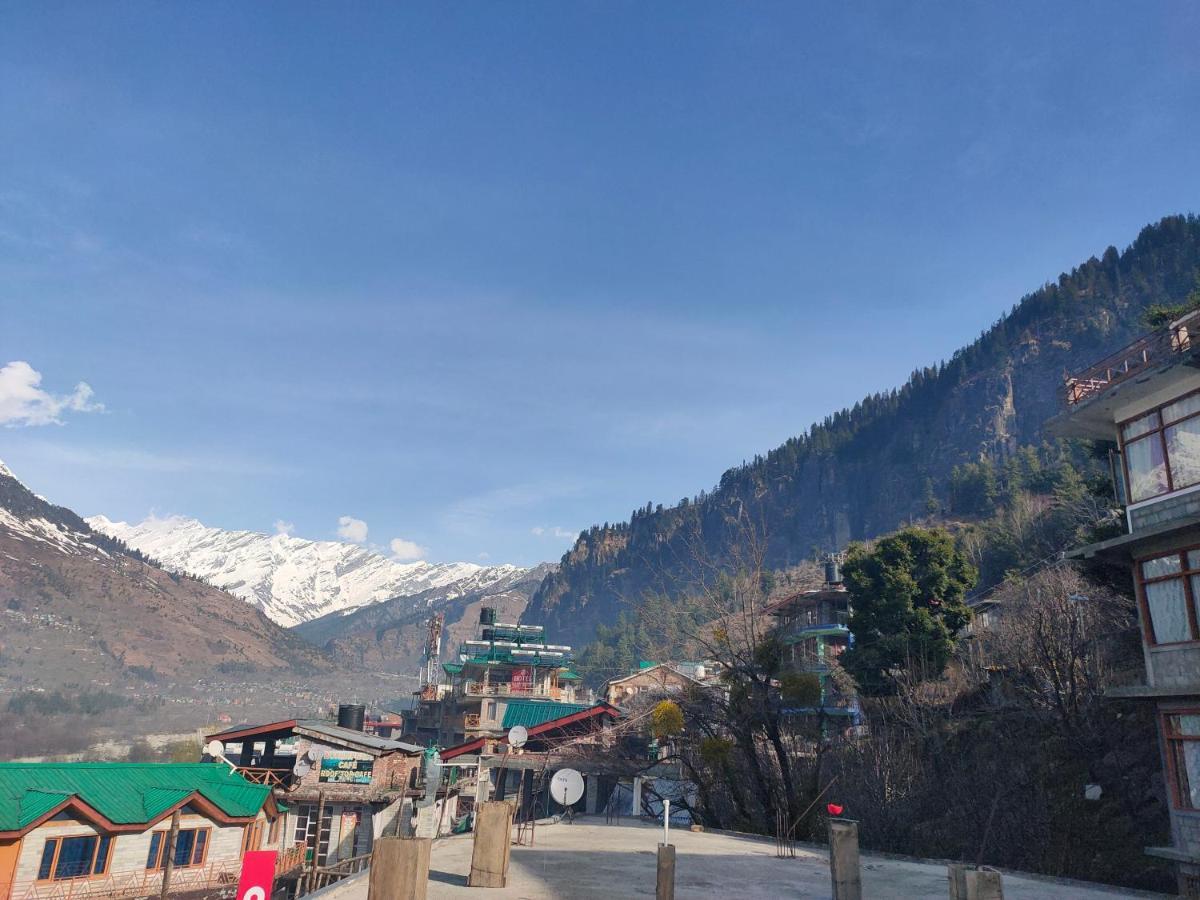 Roop Mountain Homestay Manāli Kültér fotó