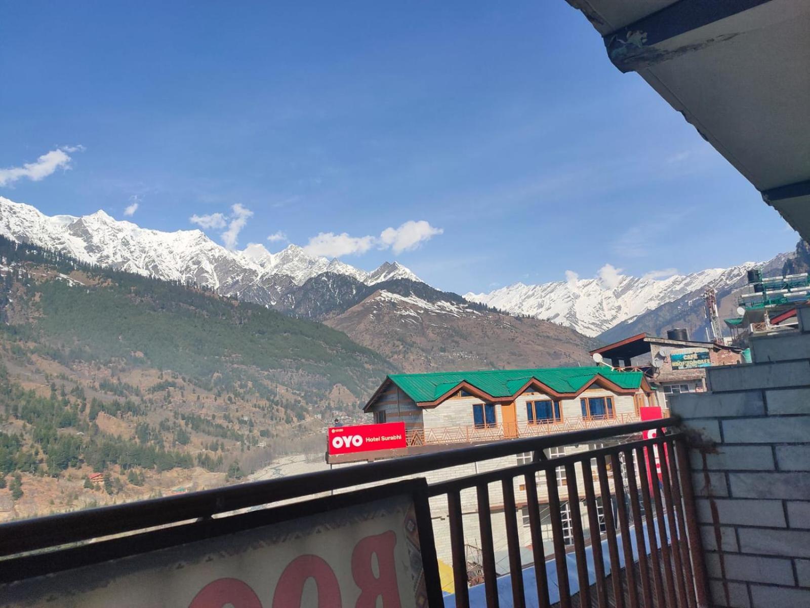 Roop Mountain Homestay Manāli Kültér fotó